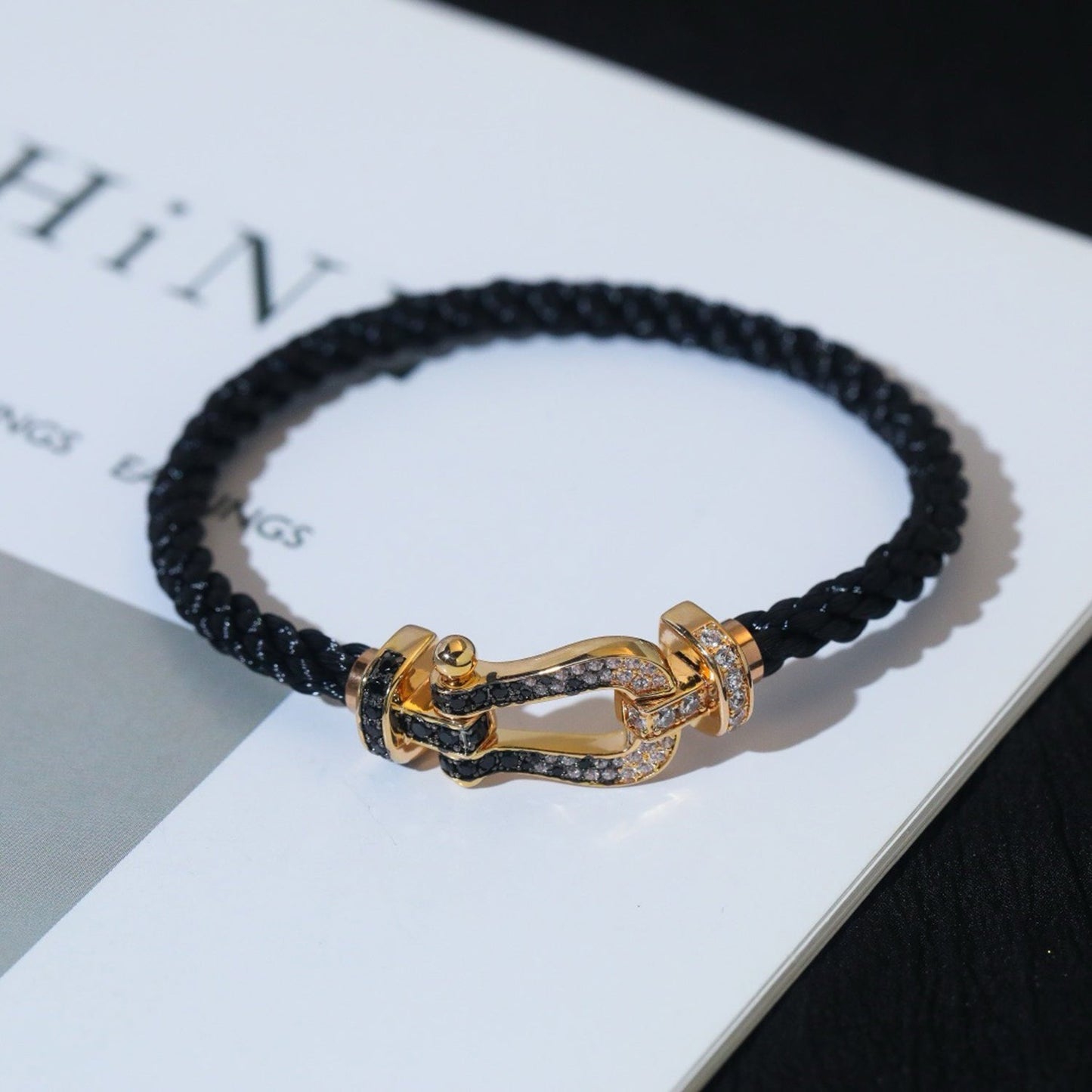 [OAK JURI]FORCE LARGE HORSESHOE BLACK WHITE DIAMOND BRACELET SILVER