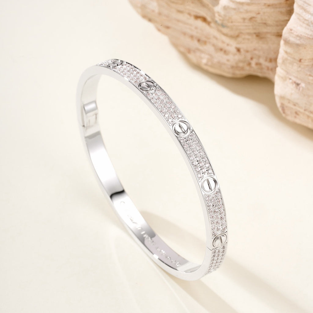 [OAK JURI]LOVE BRACELET 4.8MM DIAMOND-PAVED