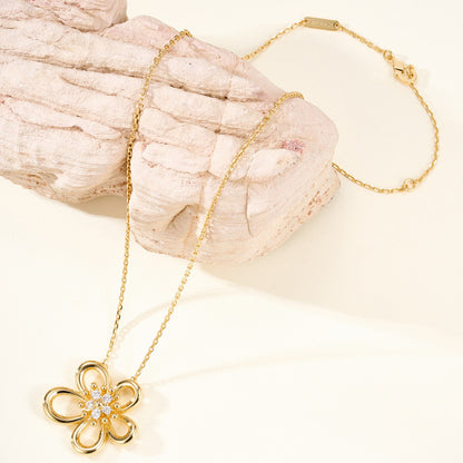 [OAK JURI]FLOWERLACE NECKLACE 5 DIAMONDS