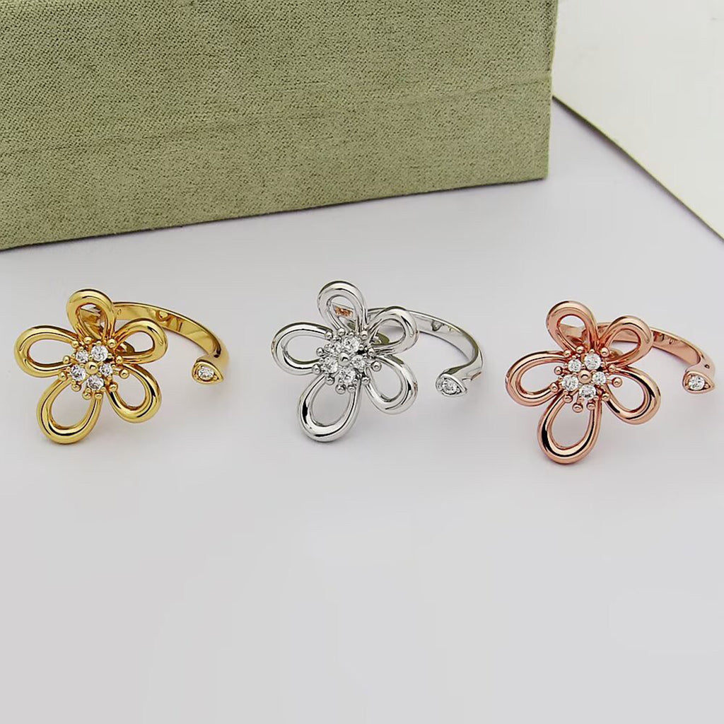 [OAK JURI]  FLOWERLACE OPEN RING 5 DIAMONDS