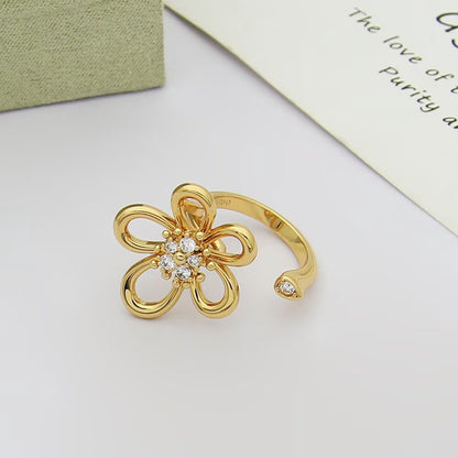 [OAK JURI]  FLOWERLACE OPEN RING 5 DIAMONDS