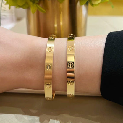 [OAK JURI]LOVE BRACELET 6.1MM BRUSHED