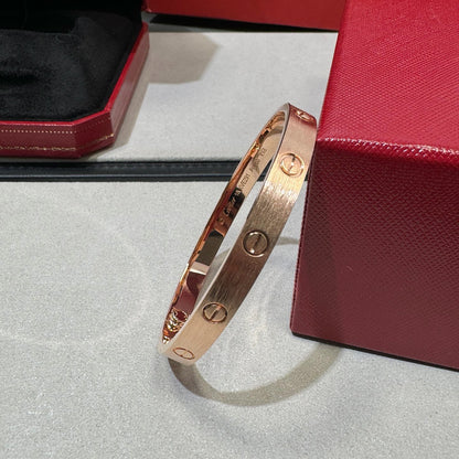 [OAK JURI]LOVE BRACELET 6.1MM BRUSHED