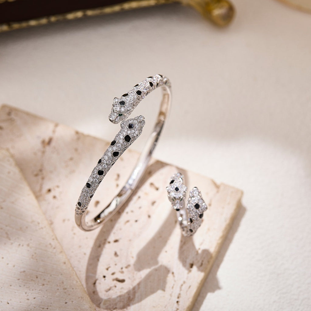 [OAK JURI]PANTHERE DOUBLE HEADED FULL DIAMOND  RING