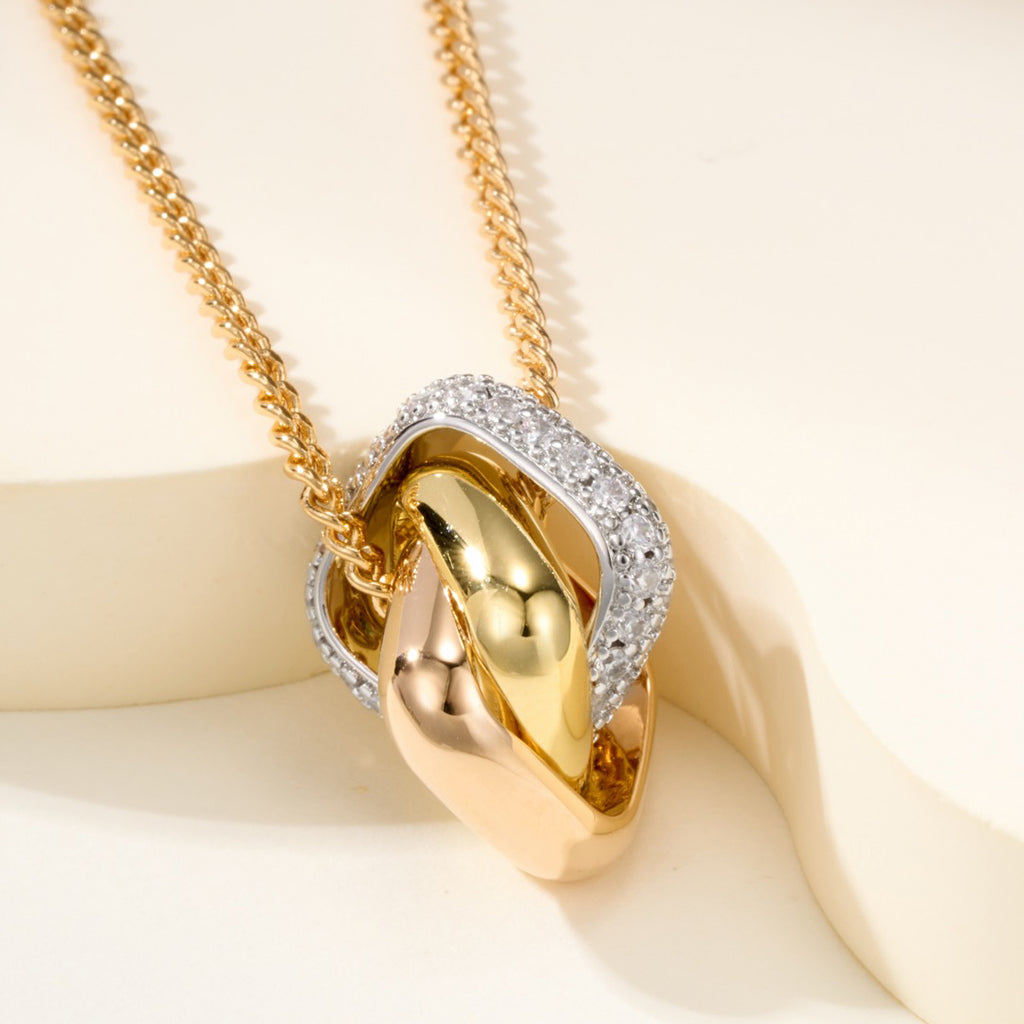 [OAK JURI]TRINITY CUSHION NECKLACE COLLECTION