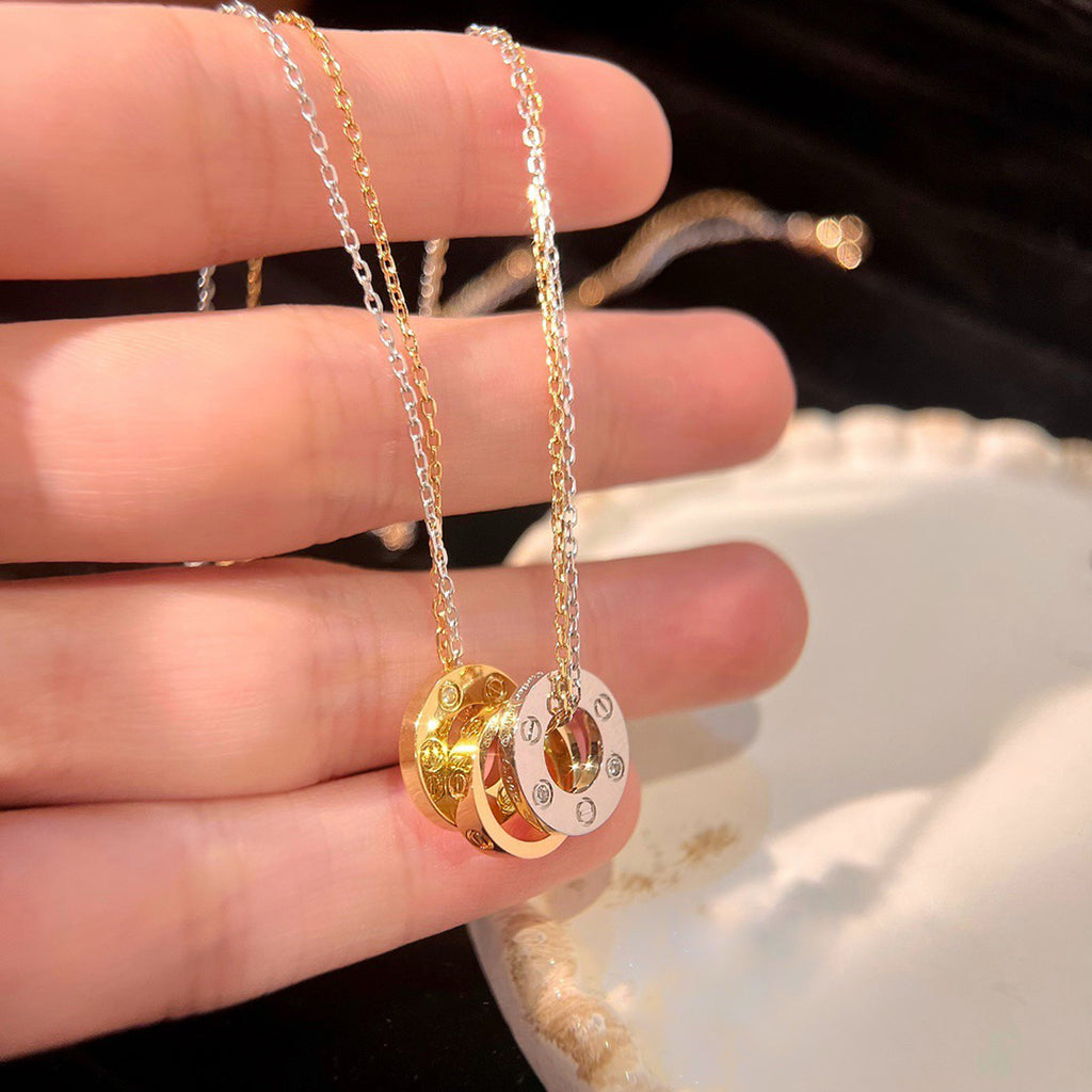 [OAK JURI]LOVE 6 DIAMOND PENDANT NECKLACE