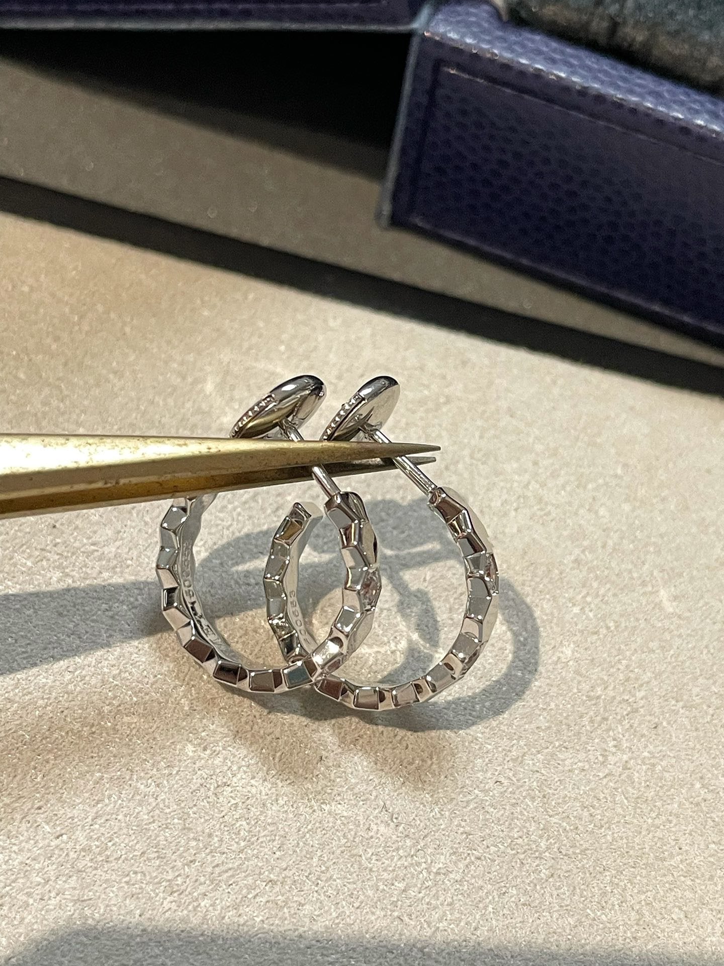 [OAK JURI]Hollow Design Four-Leaf Clover Flower Shape Ring