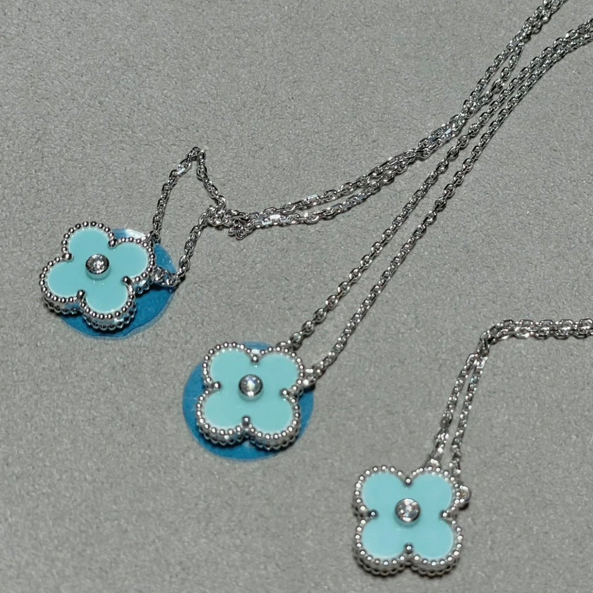 [OAK JURI]CLOVER 1 DIAMOND LIGHT BLUE SILVER NECKLACE