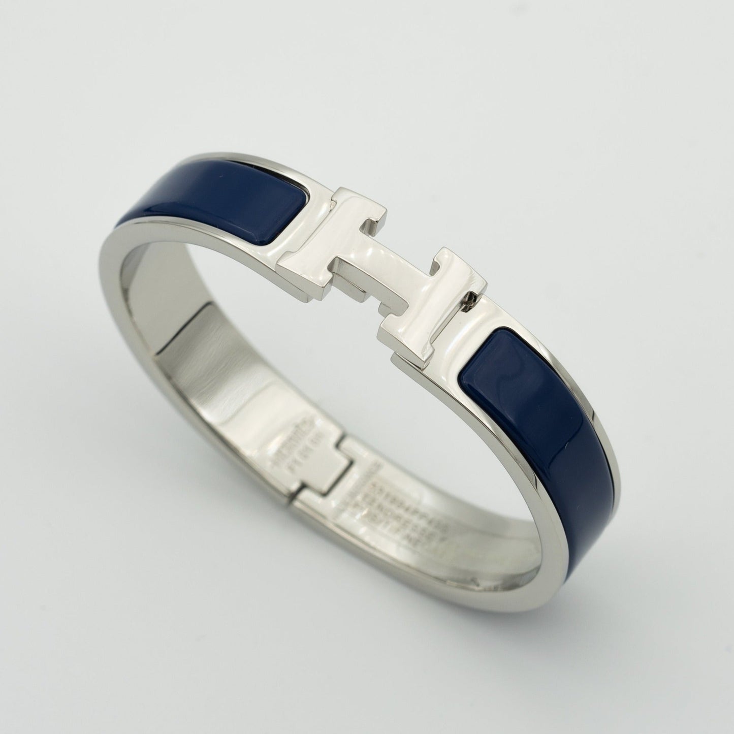 [OAK JURI]H BLUE BRACELET