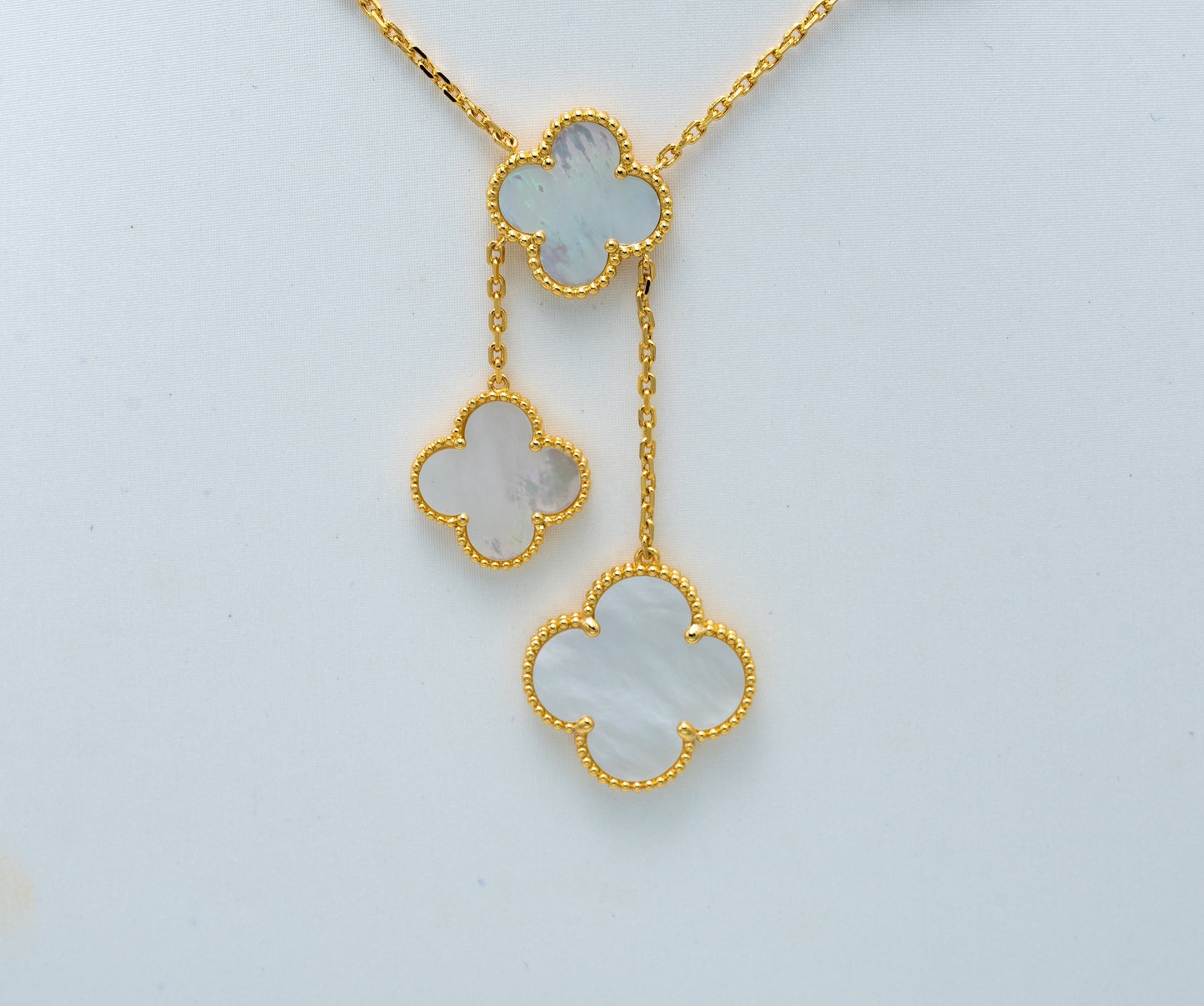 [OAK JURI]CLOVER MOTHER OF PEARL NECKLACE 6 MOTIF