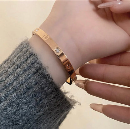 [OAK JURI]2026 RAINBOW LOVE BRACELET 6.1MM  10 DIAMONDS