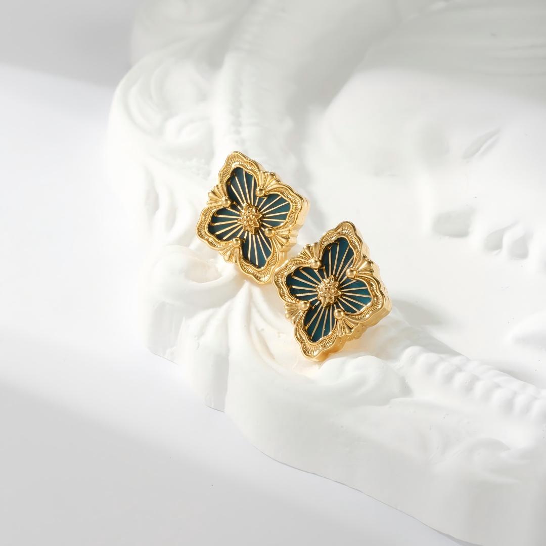 [OAK JURI]OPERA TULLE GOLD BUTTON EARRINGS ENAMELED ELEMENT