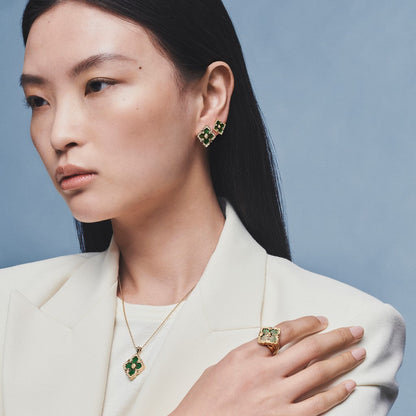 [OAK JURI]OPERA TULLE GOLD BUTTON EARRINGS ENAMELED ELEMENT