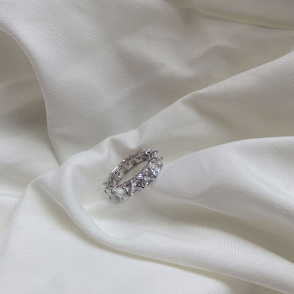 [OAK JURI]Elegant Princess Cut Tennis Ring
