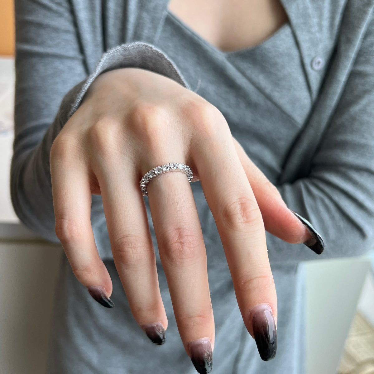 [OAK JURI]Sparkling Round Cut Tennis Ring