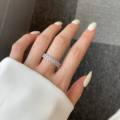 [OAK JURI]Ornate Oval Cut Tennis Ring