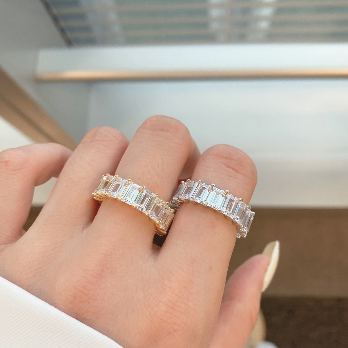 [OAK JURI]0.75 Carat Elegant Emerald Cut Tennis Ring