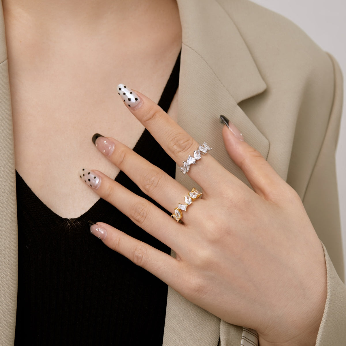 [OAK JURI]Delicate Multi Cut Ring