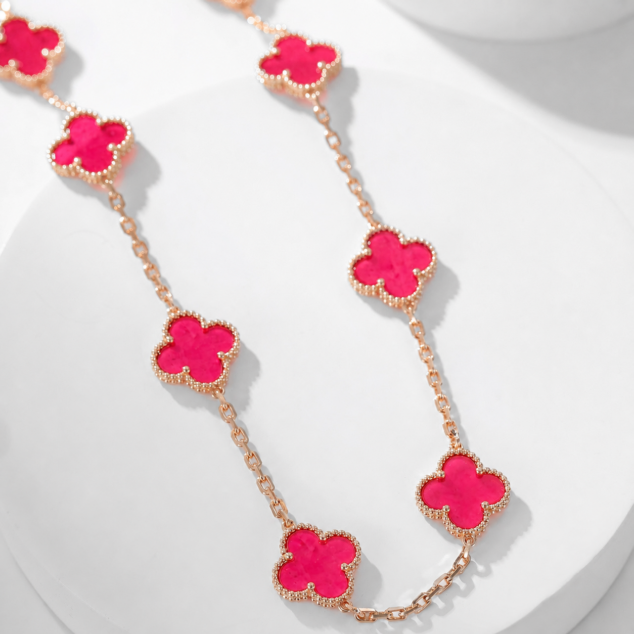 [OAK JURI]CLOVER 10 MOTIFS PINK ENAMEL NECKLACE