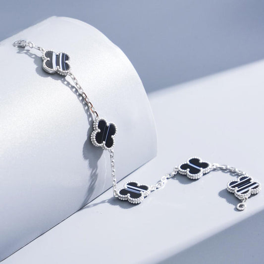 [OAK JURI]CLOVER 5 MOTIF VEINED ONYX BRACELET SILVER