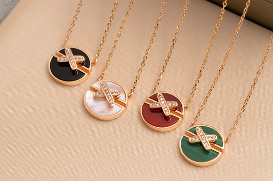 [OAK JURI]JEUX DE PINK GOLD DIAMOND NECKLACE