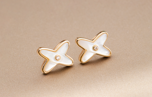 [OAK JURI]JEUX DE WHITE MOP PINK GOLD DIAMOND EARRINGS