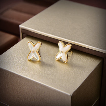 [OAK JURI]JEUX DE WHITE MOP GOLD DIAMOND EARRINGS