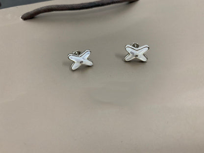 [OAK JURI]JEUX DE WHITE MOP SILVER DIAMOND EARRINGS