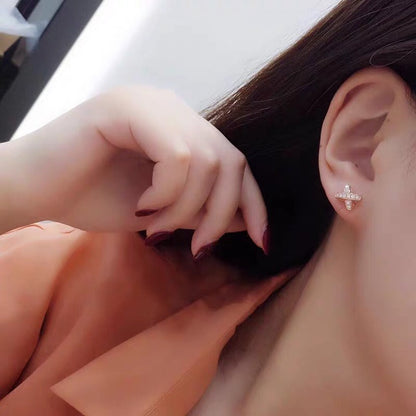 [OAK JURI]JEUX DE GOLD DIAMOND EARRINGS