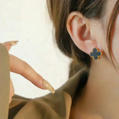 [OAK JURI]CLOVER MEDIUM 1 MOTIFS  ONYX STUD EARRINGS