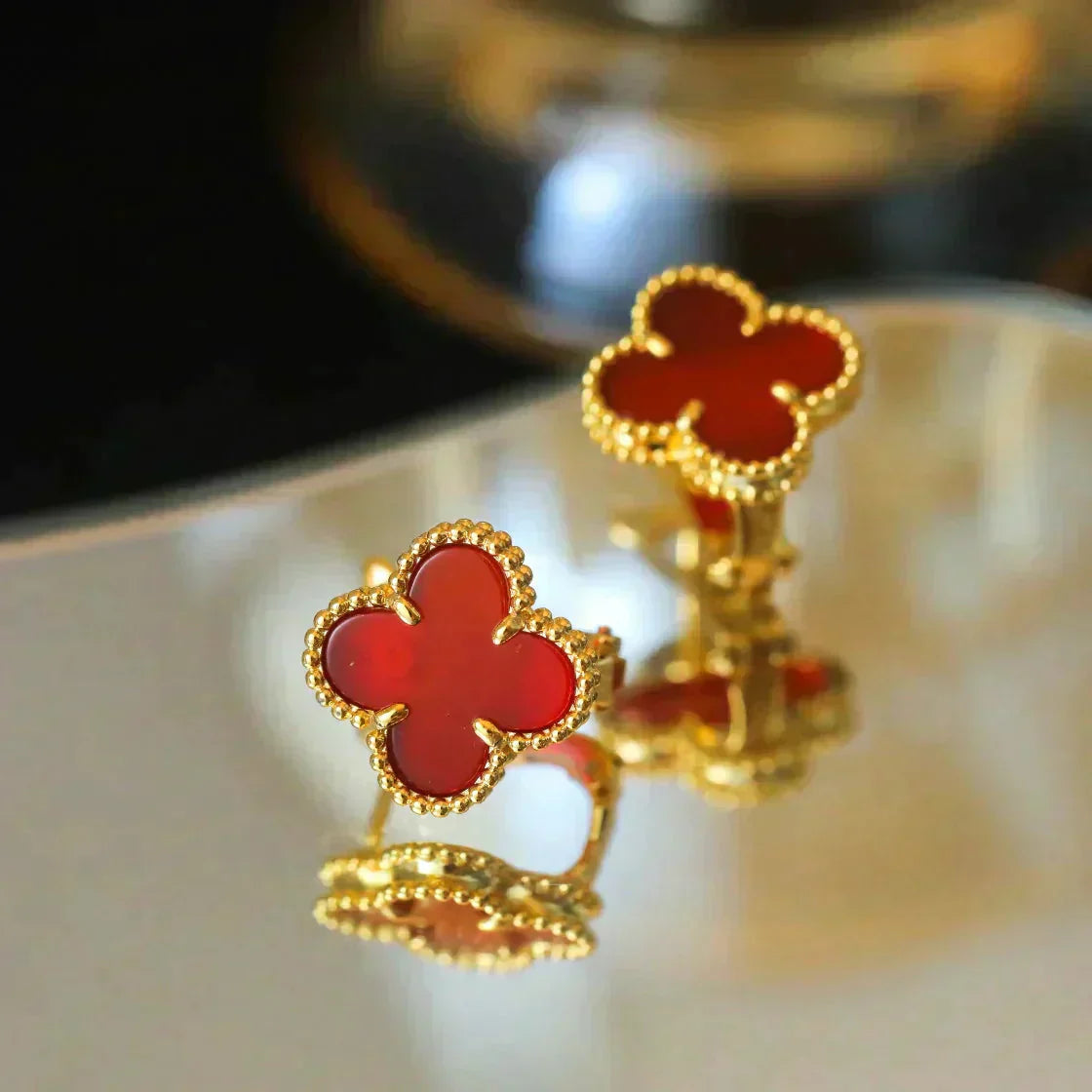[OAK JURI]CLOVER MEDIUM 1 MOTIFS CARNELIAN  EARRINGS