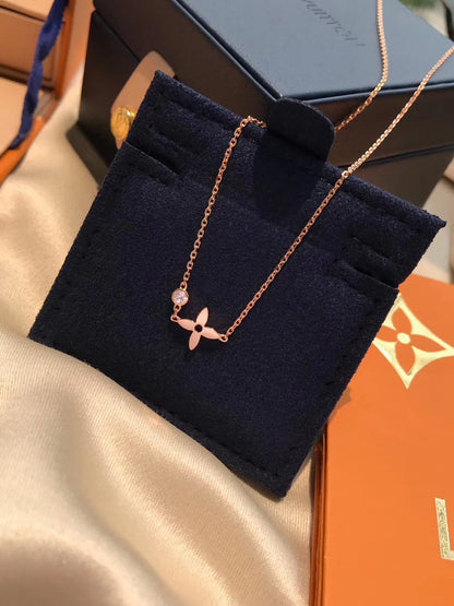 [OAK JURI]BLOSSOM PENDANT PINK GOLD AND DIAMOND