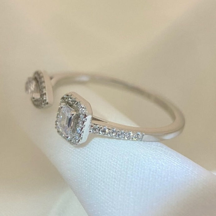 [OAK JURI]MY TWIN TOI & MOI SILVER DIAMOND RING