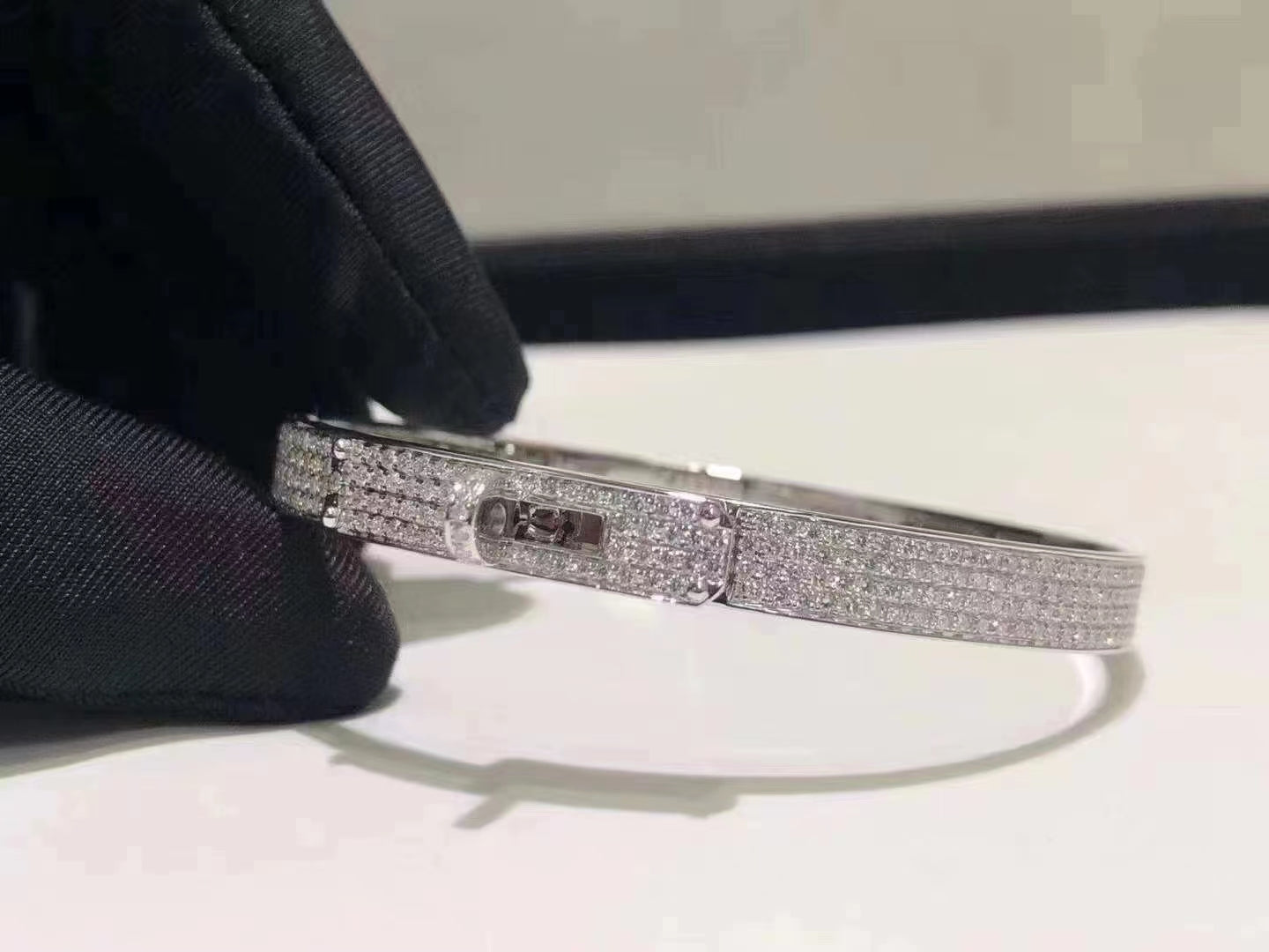 [OAK JURI]HM KELLY BRACELET IN SILVER AND FULL PAVE DIAMOND