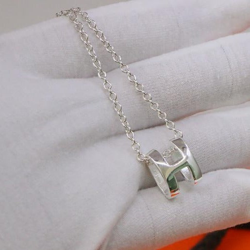 [OAK JURI]HM NECKLACE H LETTER OVAL SERIES