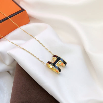 [OAK JURI]HM CLIC BLACK ENAMEL GOLD NECKLACE
