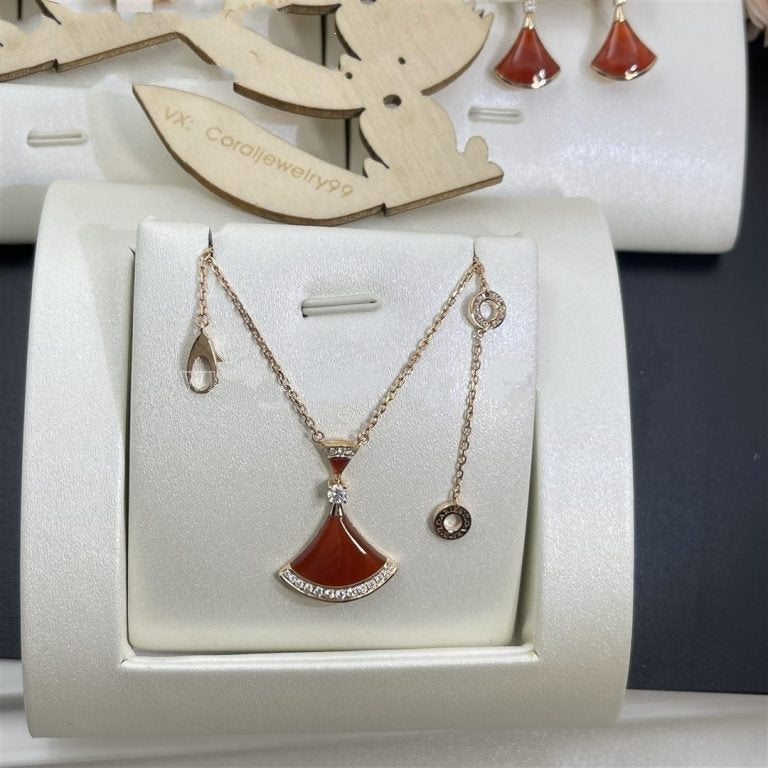 [OAK JURI]DREAM NECKLACE CARNELIAN DIAMOND