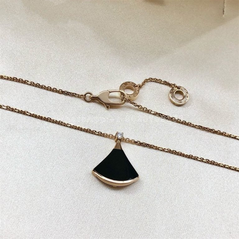 [OAK JURI]DREAM NECKLACE ONYX 1 DIAMOND