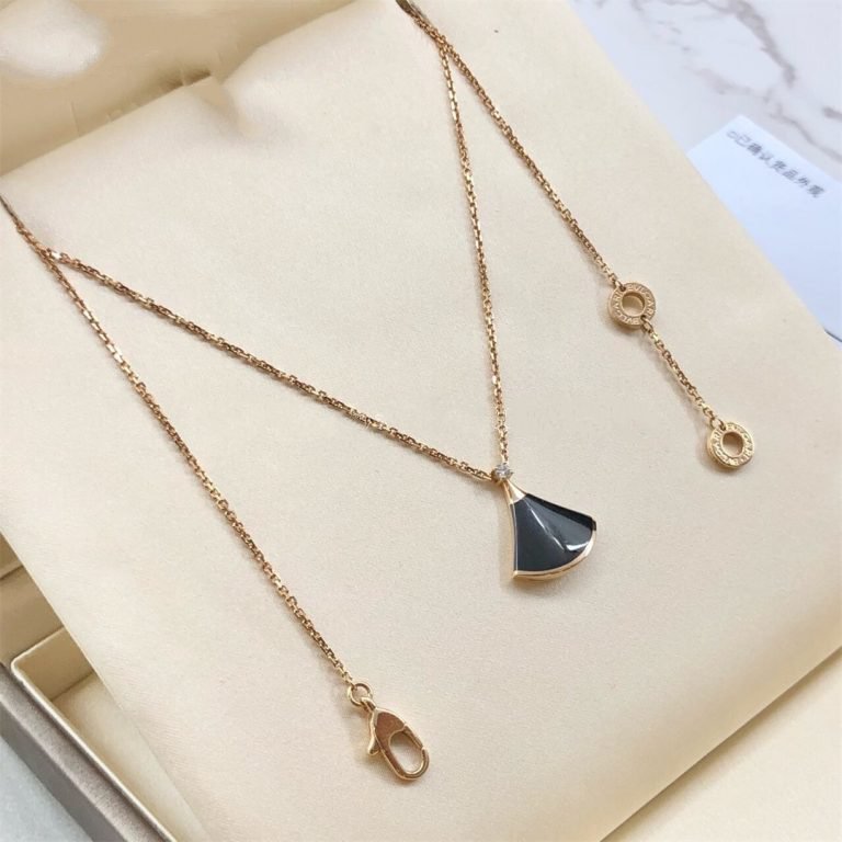 [OAK JURI]DREAM NECKLACE ONYX 1 DIAMOND