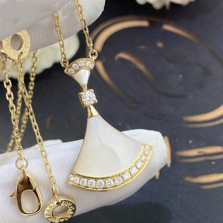 [OAK JURI]DREAM NECKLACE MOP GOLD DIAMOND