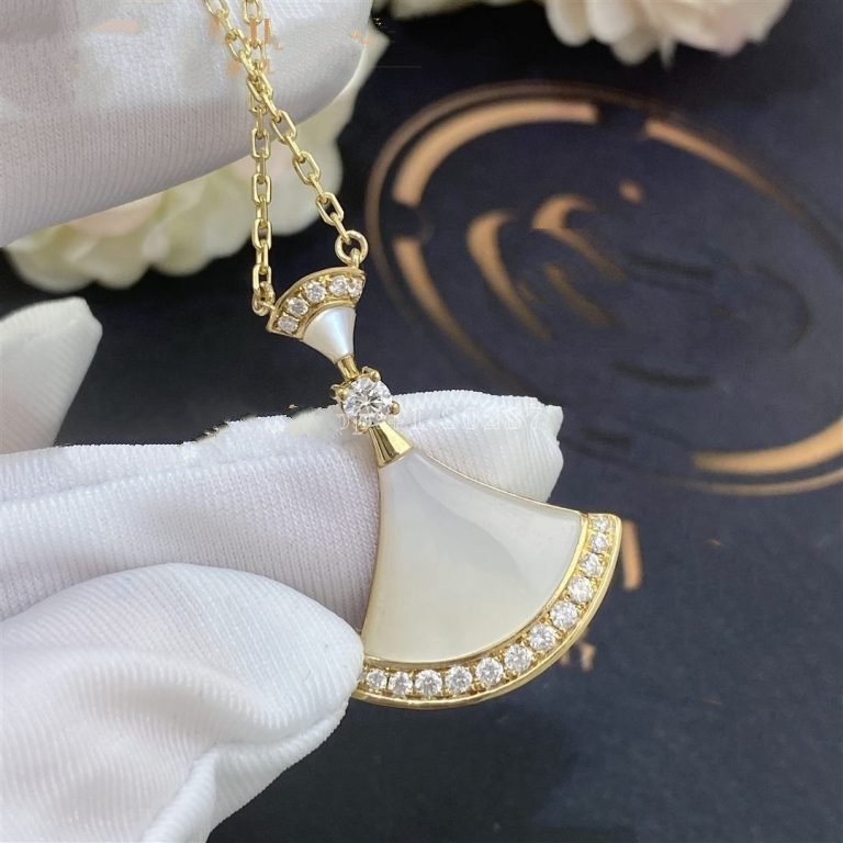 [OAK JURI]DREAM NECKLACE MOP GOLD DIAMOND