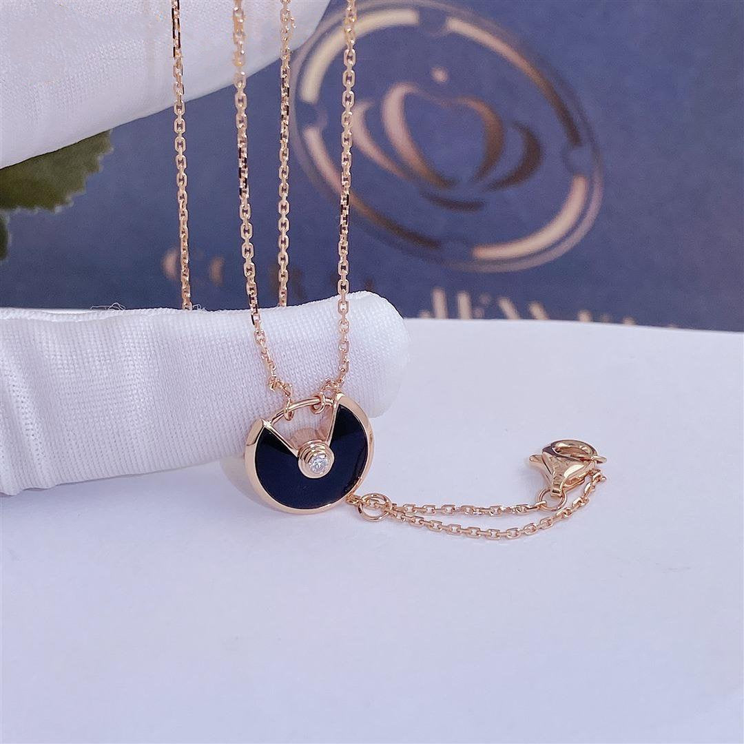 [OAK JURI]AMULETTE ROSE GOLD ONYX NECKLACE