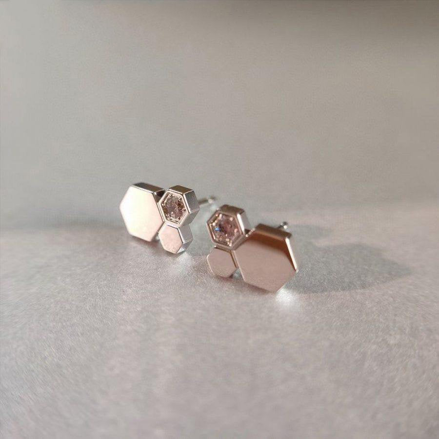 [OAK JURI]BEE LOVE SILVER DIAMOND EARRINGS