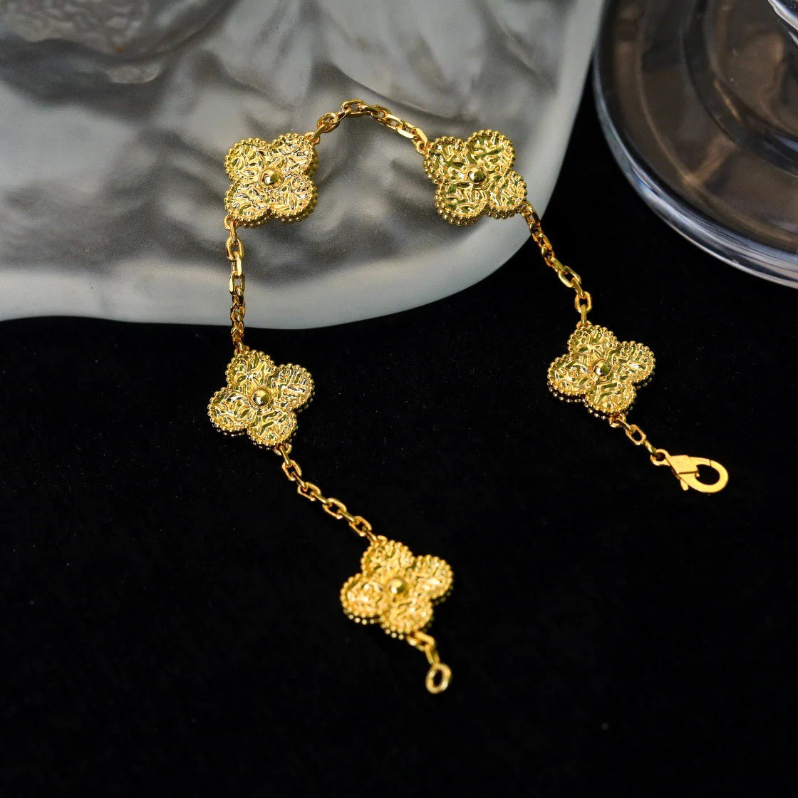 [OAK JURI]CLOVER 5 MOTIFS BRONZING BRACELET