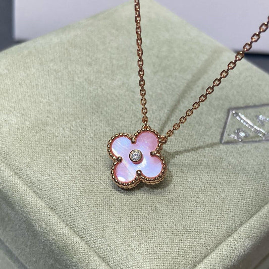[OAK JURI]CLOVER 15MM DIAMOND PINK MOP NECKLACE