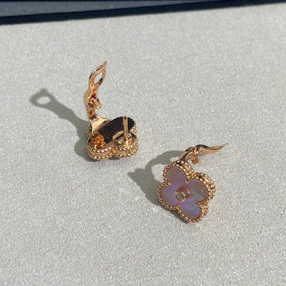 [OAK JURI]CLOVER MEDIUM 1 DIAMOND PINK EARRINGS