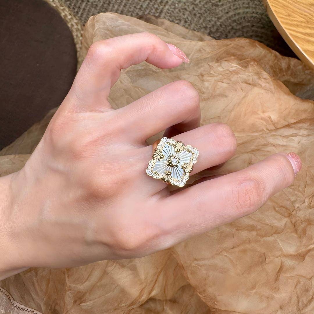 [OAK JURI]OPERA TULLE  RING WITH  ENAMEL BACKGROUND