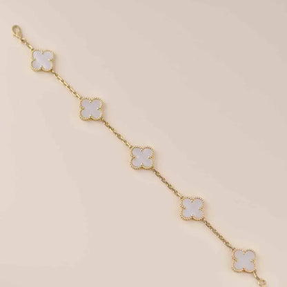 [OAK JURI]CLOVER  5 MOTIF WHITE MOP BRACELET