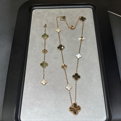 [OAK JURI]DETACHABLE CLOVER 15(11+4) FLOWER ROSE GOLD NECKLACE SET