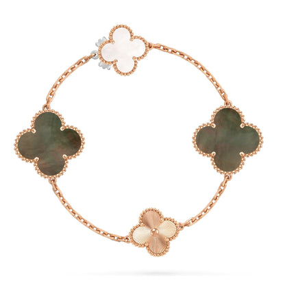 [OAK JURI]DETACHABLE CLOVER 15(11+4) FLOWER ROSE GOLD NECKLACE SET